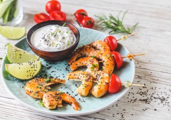 Recette Food4Good - Mini brochettes de Queues de crevettes bio et graines de chia