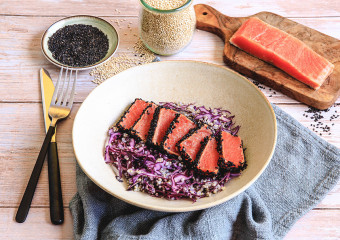 Recette Food4Good - Tataki de saumon sauvage MSC, chou rouge et quinoa